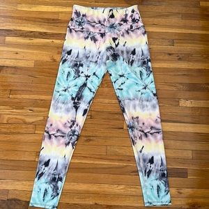 Onzie workout legging